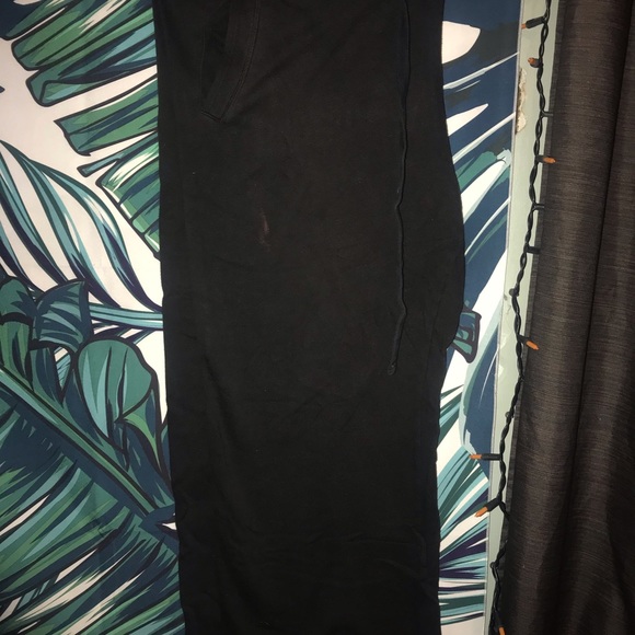 VS PINK Sweatpants & Lounge Tee - Picture 2 of 7